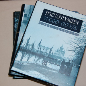 Itsenäistymisen vuodet 1917-1920 osat 1-3 